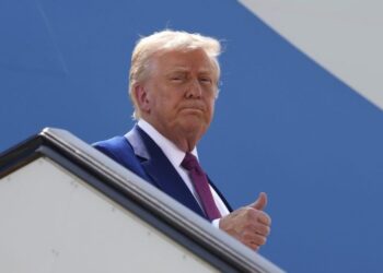 El primer ministro de Qatar dice que el regalo de jet de lujo no es ‘soborno’ para Trump