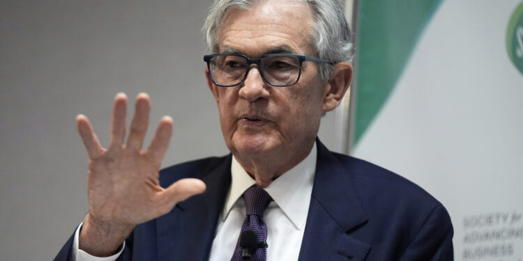 Trump pone a Powell de la Fed en un vínculo político con un impulso para reducir las tasas