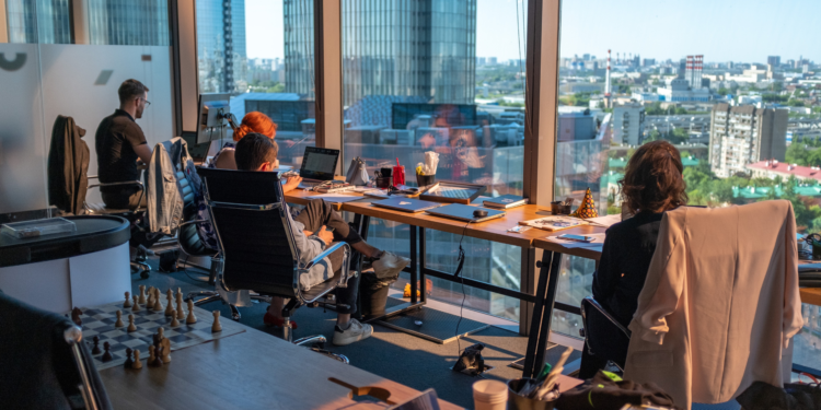 Tiempos desafiantes para los corredores de bolsa, y especialmente las indies, dicen los líderes