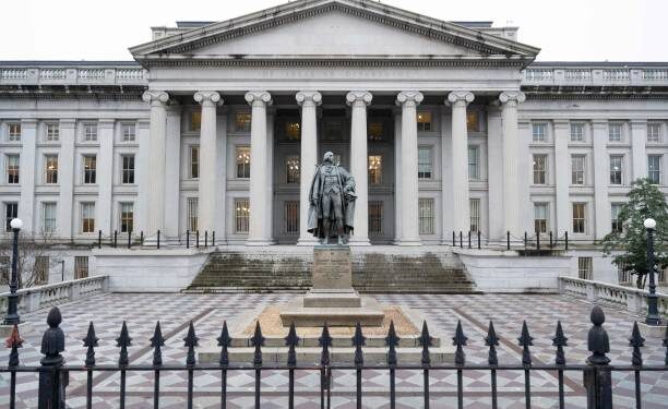 Juez aprueba el acceso del equipo de Tesorury Doge a sistemas de datos confidenciales