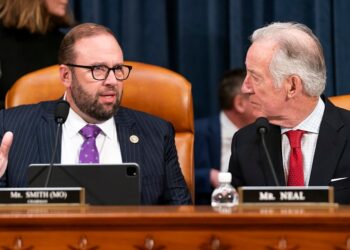 Escritores de impuestos de la Casa Tax de deducción de la sal de los ojos rechazado por legisladores clave la semana pasada