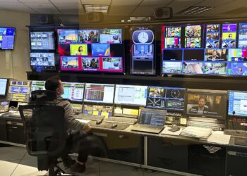 Doge intentó incrustar en la corporación para la transmisión pública: NPR