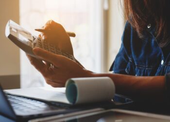 Los prestatarios de préstamos estudiantiles aún están en riesgo de adornos salariales