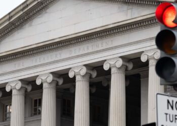 El déficit presupuestario de los Estados Unidos alcanzó los $ 316 mil millones en mayo