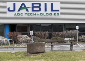 Las existencias que hacen los movimientos más grandes del mediodía: Jabil, JetBlue, Sunrun, Valero, Terapéutica de Léutide y más