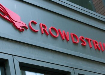 CRWD, TSLA, DLTR, Tho y más