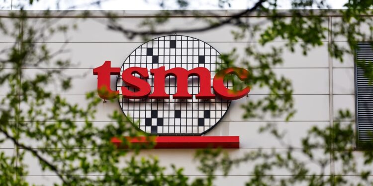 JM Smucker, Tesla y más