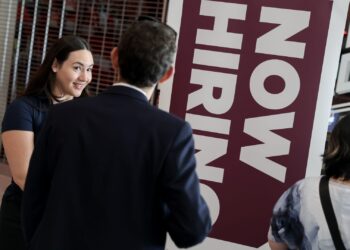 Informe de trabajos de ADP mayo 2025