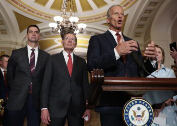 Cómo se apunta a las finanzas de inmigrantes cómo se apunta a las finanzas de inmigrantes