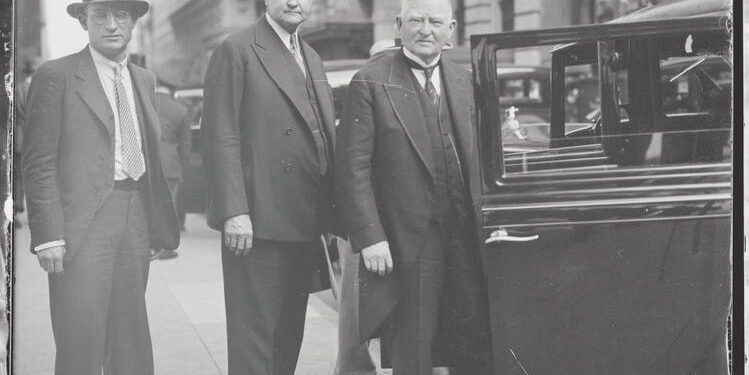 Historia económica estadounidense de Chris Hughes