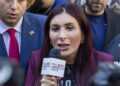 Loomer, el senador republicano retrocede la decisión de Trump de la NASA