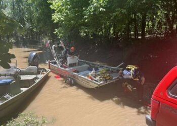 Cuerpo de víctima de tren de 12 años encontrada por pescador en Kansas