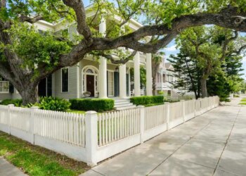 Las tasas hipotecarias elevadas no están desalentando los compradores de viviendas