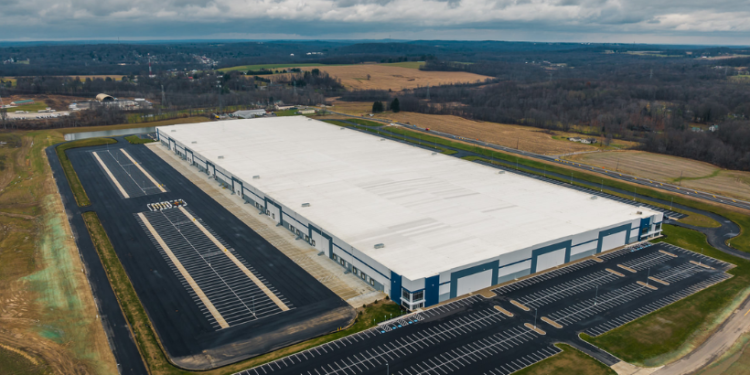 JLL organiza un arrendamiento industrial 409K-SF en Ohio