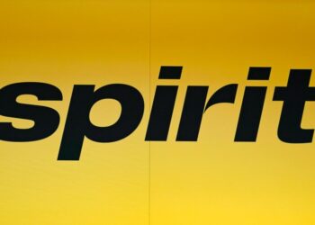 Fuerzas de amenaza de bomba Evacuación del vuelo de Spirit Airlines
