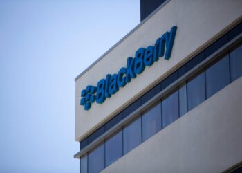 Noticias de acciones para inversores: ganancias de BlackBerry y Alimentation Couche-Tard