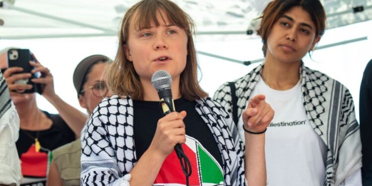 Gaza Aid Barco con Greta Thunberg a bordo incautado por Israel