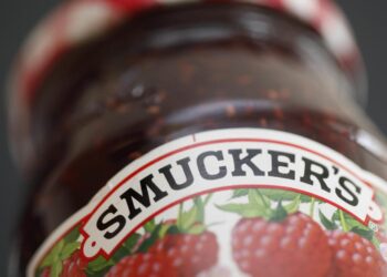 JM Smucker planea eliminar los colores artificiales de sus mermeladas: NPR