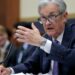 El presidente de la Fed, Powell, dice que los aranceles garantizan precaución en los recortes de tarifas: NPR