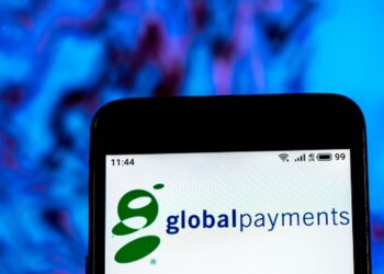 Acciones que realizan los movimientos más grandes después de las horas: GPN, HWC, OMC, JBHT