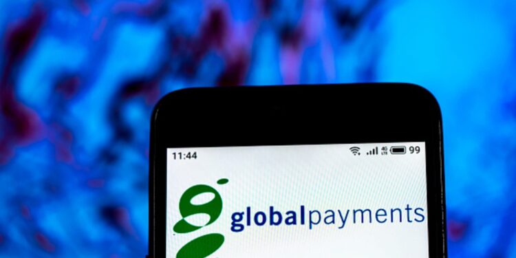 Acciones que realizan los movimientos más grandes después de las horas: GPN, HWC, OMC, JBHT