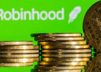 Existencias que hacen los movimientos más grandes del mediodía: Penn, Hood, Levi