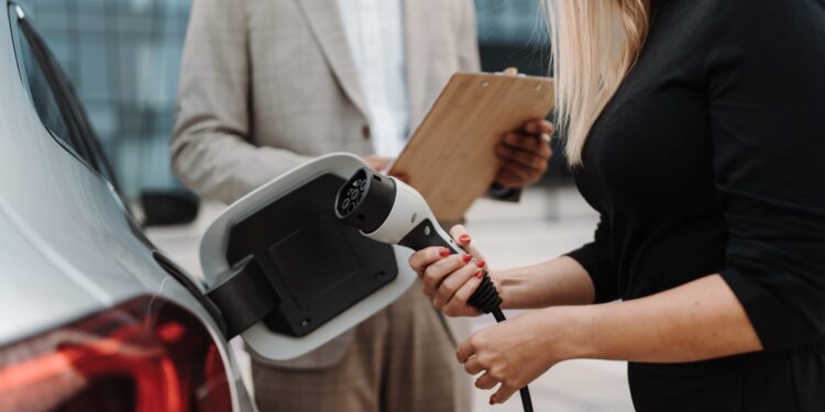 La ‘Big Beautiful Bill’ de Trump termina $ 7,500 EV Crédito fiscal