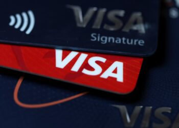 Acciones que realizan los movimientos más grandes después de las horas: SBUX, V, TDOC, LC