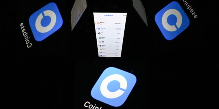 Acciones que realizan movimientos más grandes Premarket: FedEx, Coinbase y más