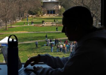 El préstamo estudiantil cambia bajo Trump y la ‘Big Beautiful Bill’