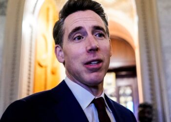 El Senado presenta el proyecto de ley de cheques de reembolso de tarifas después de la sugerencia de Trump