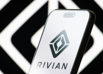 Las ventas más suaves y la pérdida de créditos fiscales perjudicarán a este fabricante de EV, dice Guggenheim