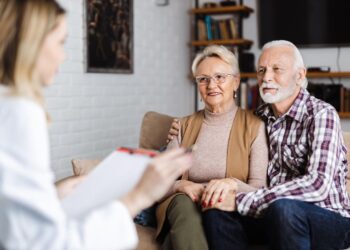 Por qué la gente deja los planes de Medicare Advantage y por qué le importa