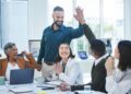 Beneficios, IA y la fuerza laboral multigeneracional