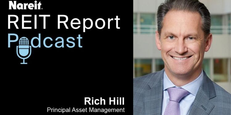 Rich Hill del director dice que los REIT que cotizan enumerados optimizan las carteras de bienes raíces privadas