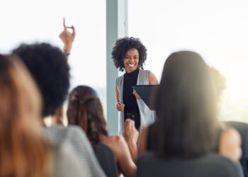 8 expertos financieros de mujeres negras que necesitas saber