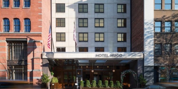 Boutique Hudson Square Hotel tierras $ 52M Refi