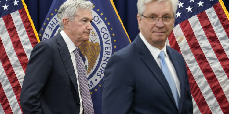 2 funcionarios de la Fed rompen rangos mientras Trump sale la guerra contra Powell