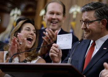 Considere esto de NPR: NPR