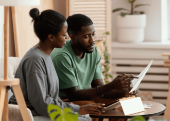 Implicaciones fiscales de dar dinero a su cónyuge para invertir