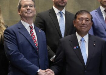 Trump anuncia un acuerdo comercial con Japón: NPR