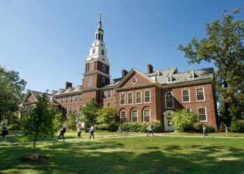 Colegios sin matrícula en 2025