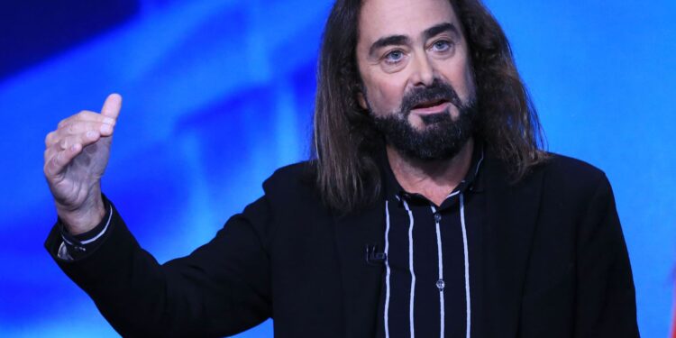 El silla de alimentación potencial seleccione David Zervos de Jefferies respalda los recortes de tasas de interés agresivas