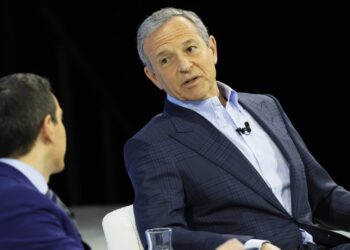 Disney y AMD lideran otra semana ocupada de informes