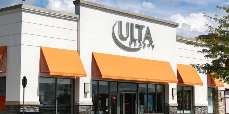 Ulta, Dell, Gap, ADSK y más