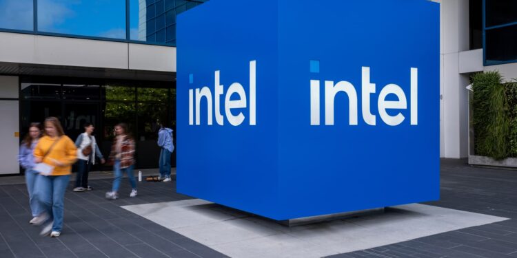 Intel, Palo Alto Networks y más