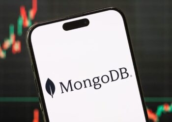 MongoDB, Okta, PVH y más