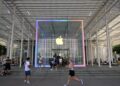 Acciones que realizan los movimientos más grandes después de las horas: AAPL, RDDT, AMZN, FSLR