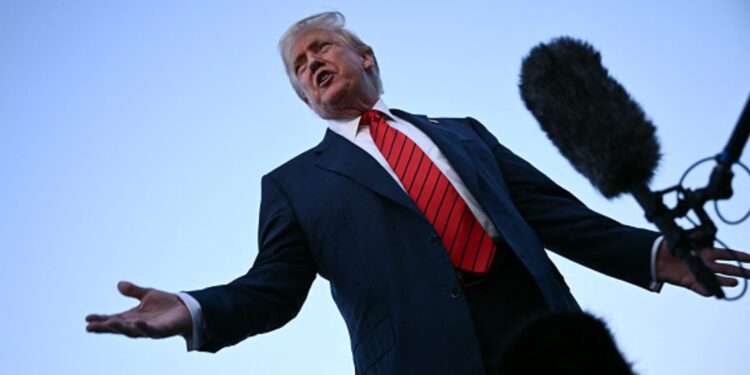Trump se propuso nombrar reemplazos en la Fed y BLS en los próximos días