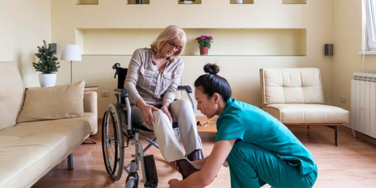 Los costos de atención a largo plazo más de lo que muchos piensan y, no, Medicare no pagará